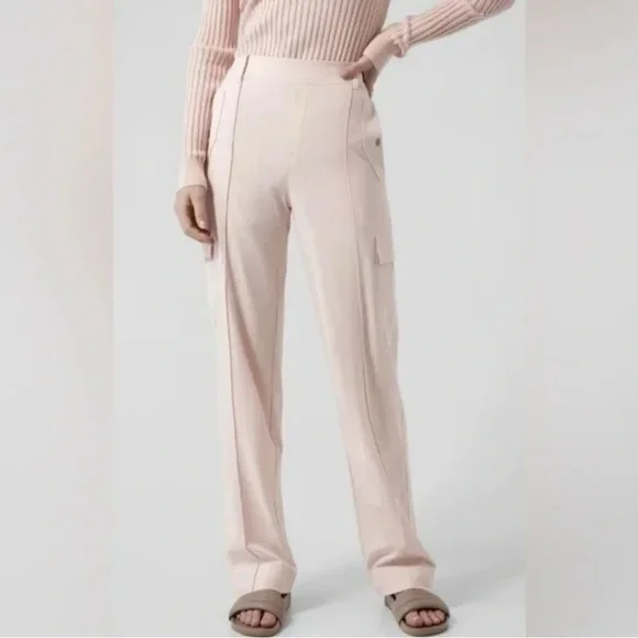 Athleta Vienna Cargo Pant in Orchid Pink size 4 - Picture 4 of 9